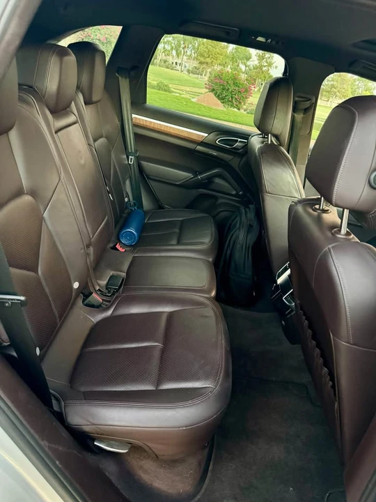 2012 Porsche 958 Cayenne S - Image 13 of 15