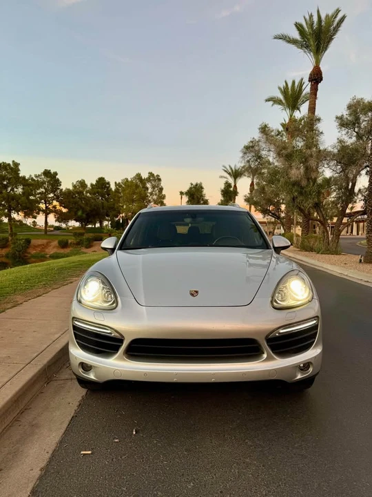 2012 Porsche 958 Cayenne S - Image 8 of 15