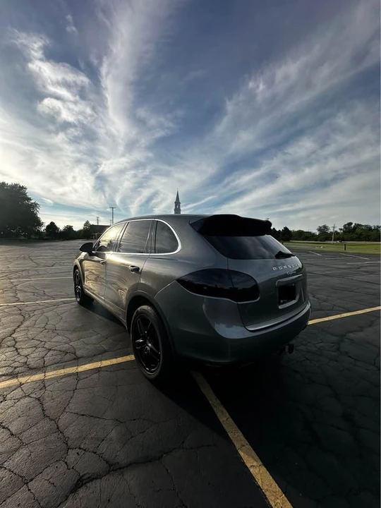 2012 Porsche 958 Cayenne S - Image 3 of 18