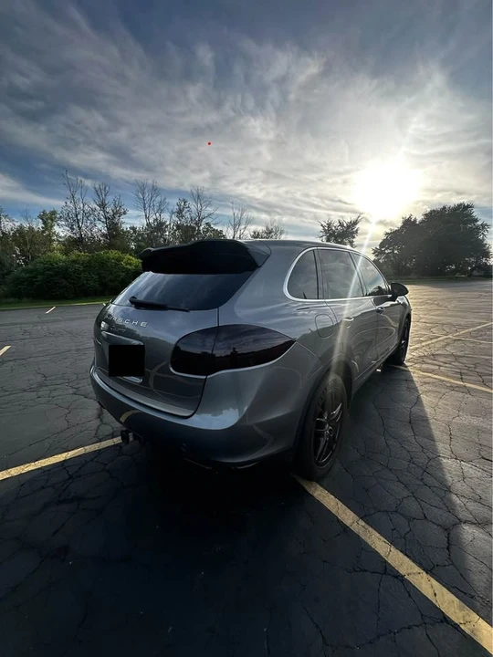2012 Porsche 958 Cayenne S - Image 5 of 18