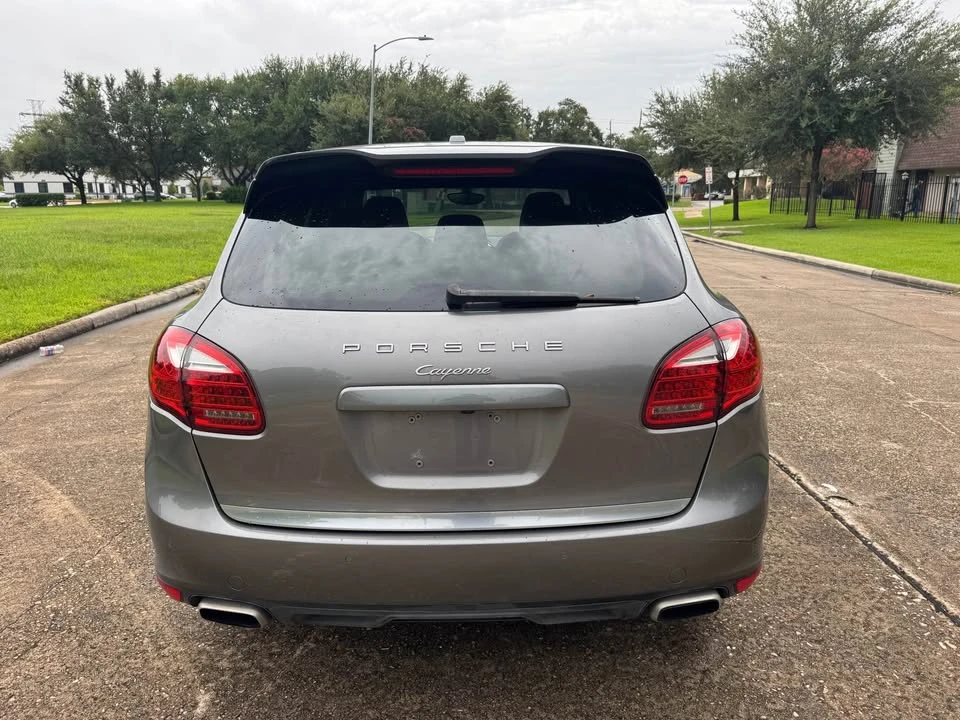 2012 Porsche 958 Cayenne S - Image 19 of 20