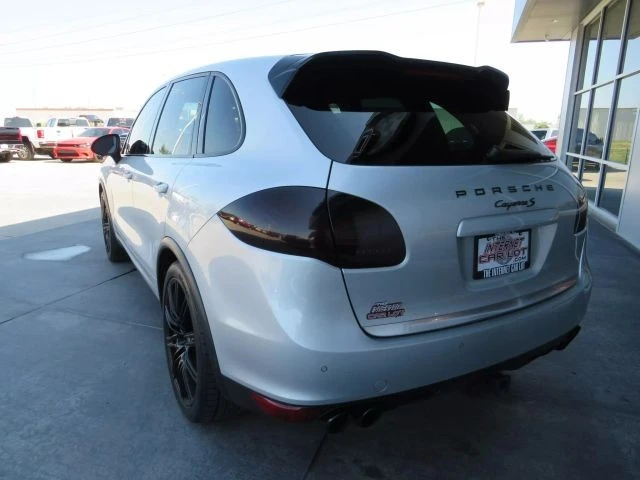 2012 Porsche 958 Cayenne S - Image 5 of 12