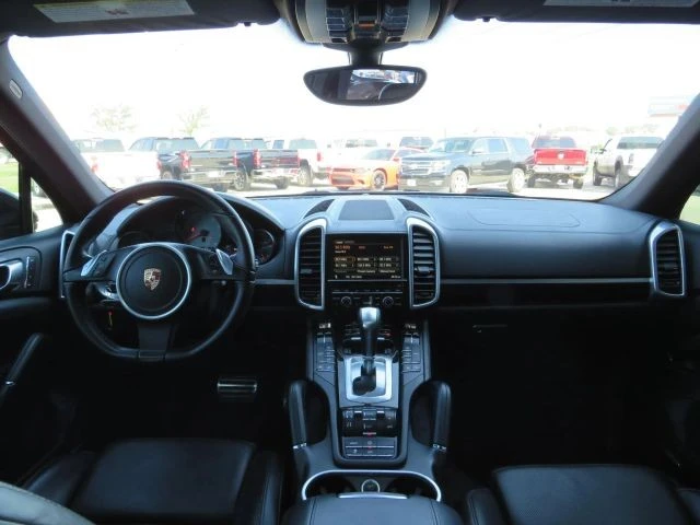 2012 Porsche 958 Cayenne S - Image 11 of 12
