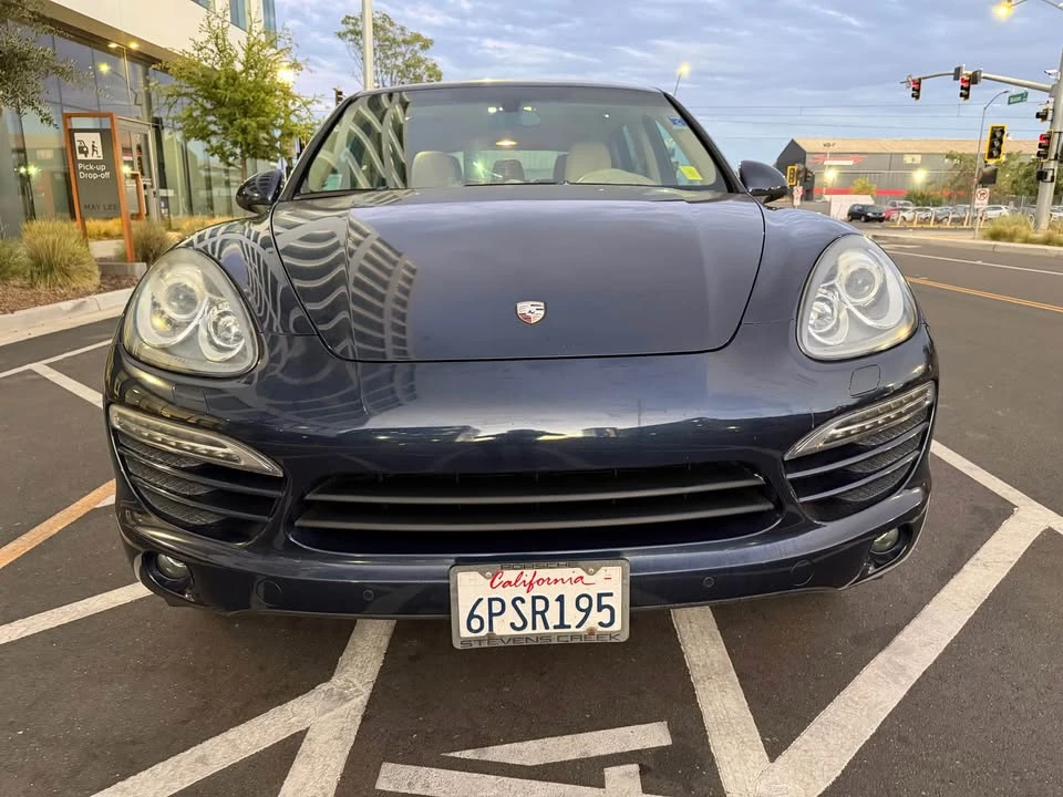2012 Porsche 958 Cayenne S - Image 8 of 17