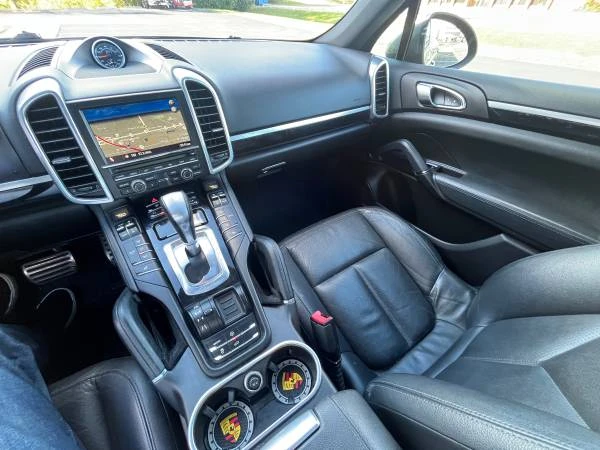 2012 Porsche 958 Cayenne S - Image 17 of 21