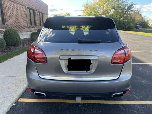 2012 Porsche 958 Cayenne S - Image 2 of 20