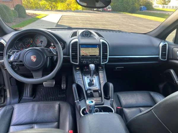 2012 Porsche 958 Cayenne S - Image 11 of 20
