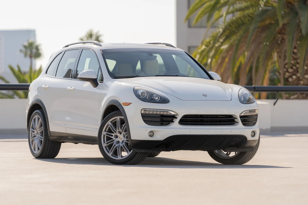 2012 Porsche 958 Cayenne S - Image 8 of 31