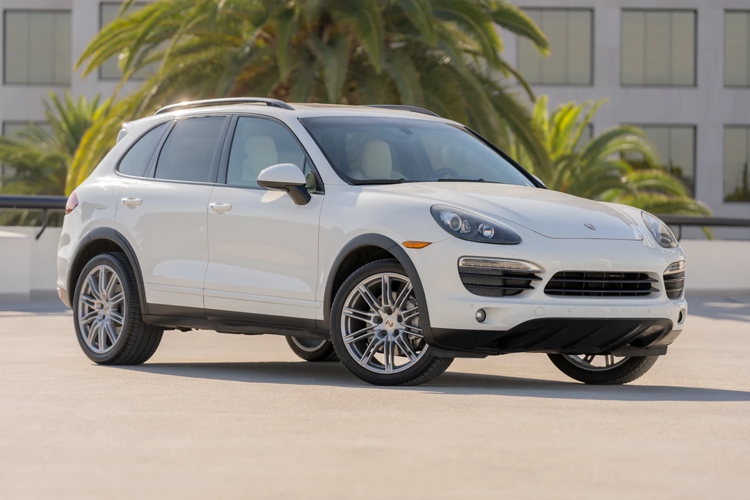 2012 Porsche 958 Cayenne S - Image 12 of 31