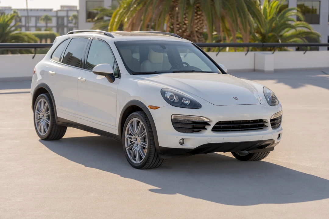 2012 Porsche 958 Cayenne S - Image 9 of 31