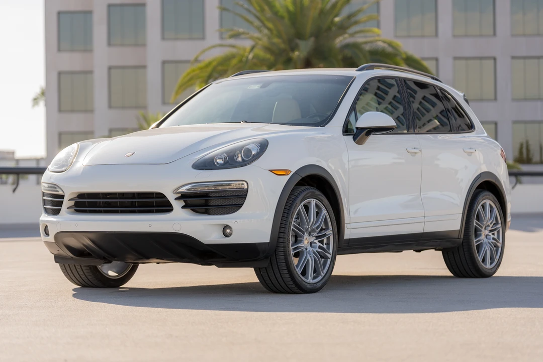 2012 Porsche 958 Cayenne S - Image 5 of 31
