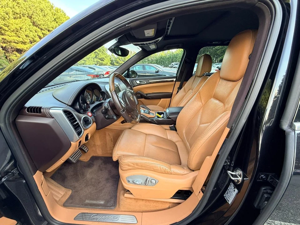 2012 Porsche 958 Cayenne S - Image 9 of 28