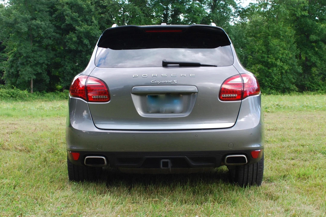 2012 Porsche 958 Cayenne S - Image 4 of 31