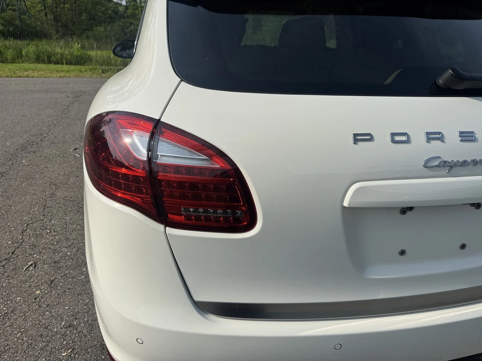 2012 Porsche 958 Cayenne S - Image 28 of 31