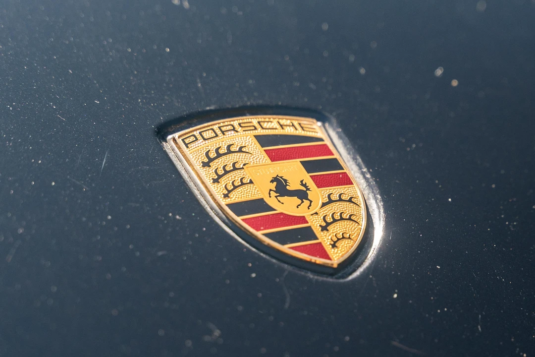 2012 Porsche 958 Cayenne S - Image 14 of 31