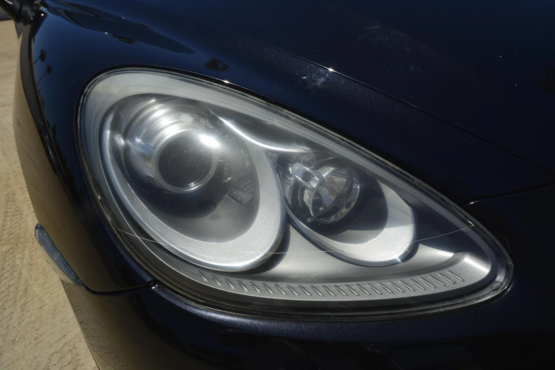 2012 Porsche 958 Cayenne S - Image 12 of 31