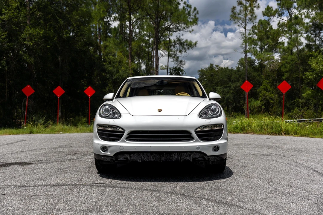 2012 Porsche 958 Cayenne S - Image 6 of 31
