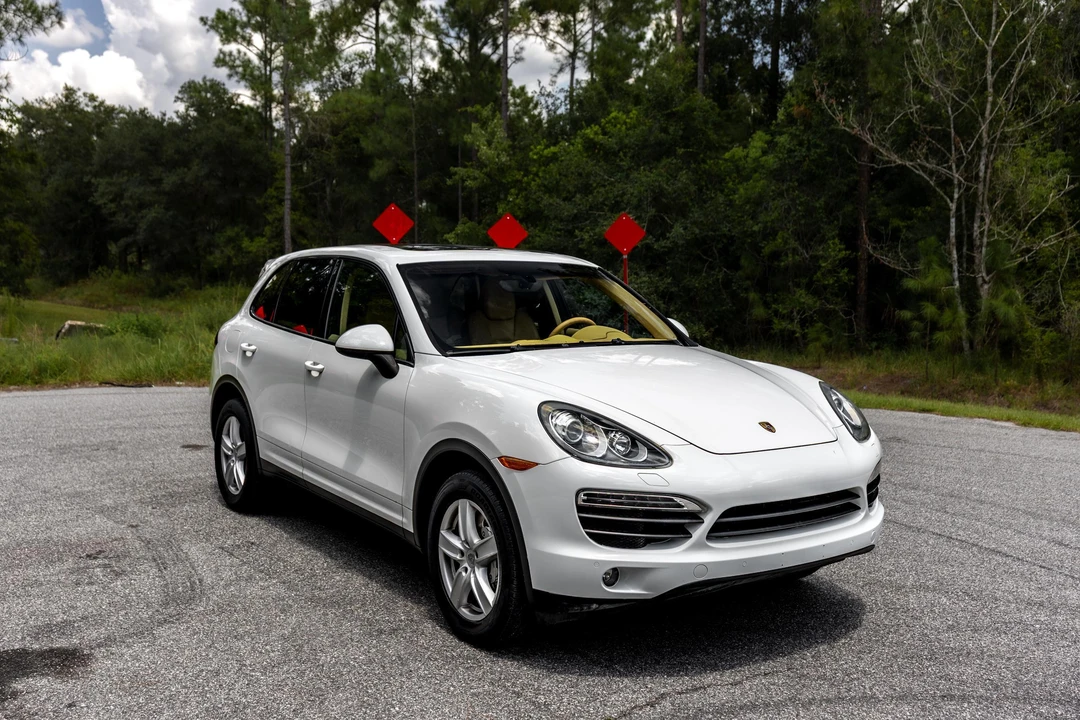 2012 Porsche 958 Cayenne S - Image 30 of 31