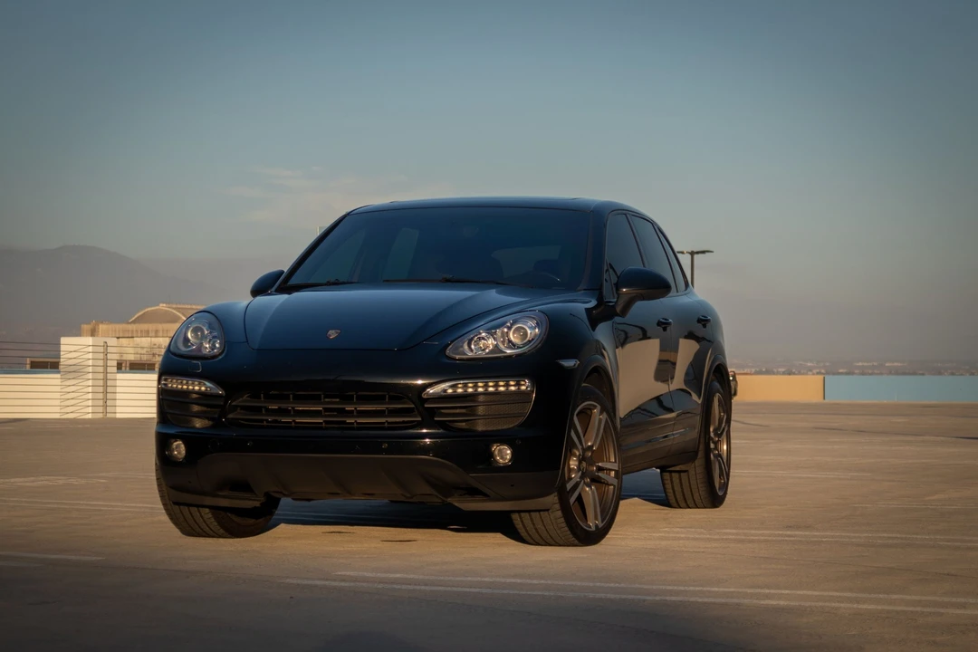 2012 Porsche 958 Cayenne S - Image 9 of 9