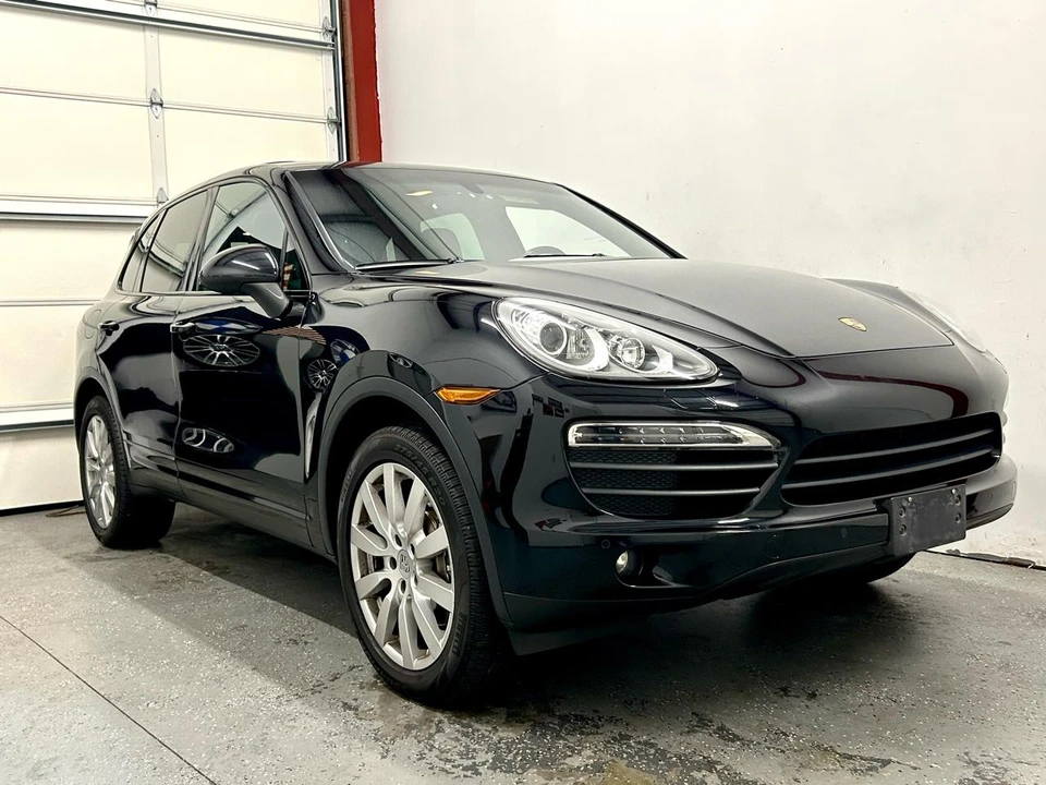2012 Porsche 958 Cayenne S - Image 3 of 20