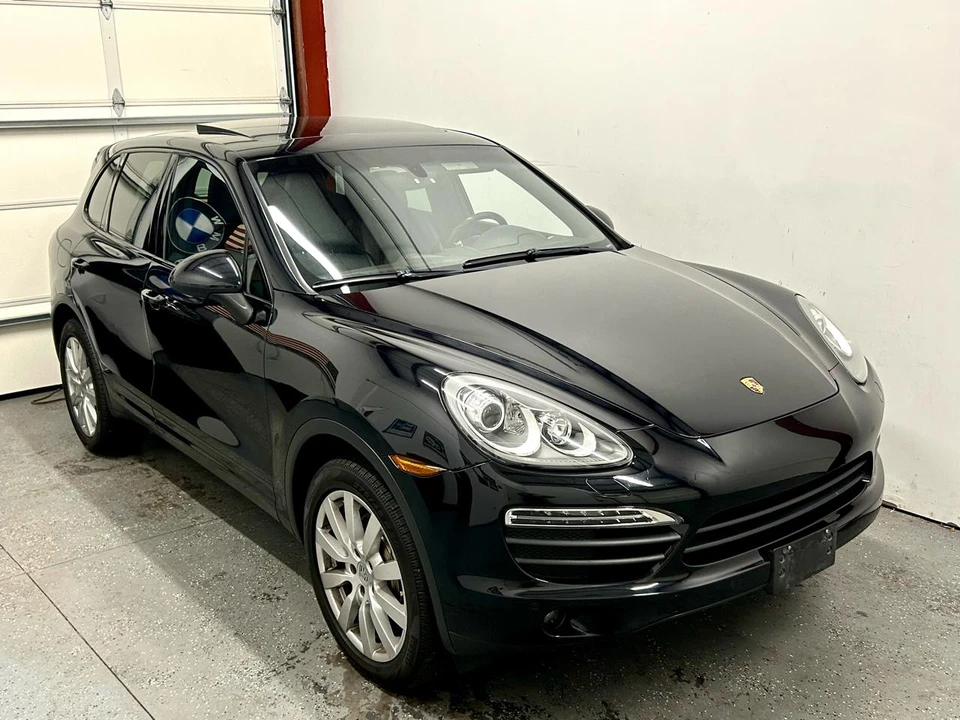 2012 Porsche 958 Cayenne S - Image 4 of 20