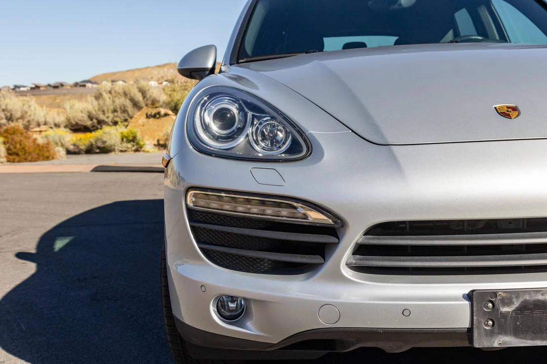 2012 Porsche 958 Cayenne S - Image 9 of 31