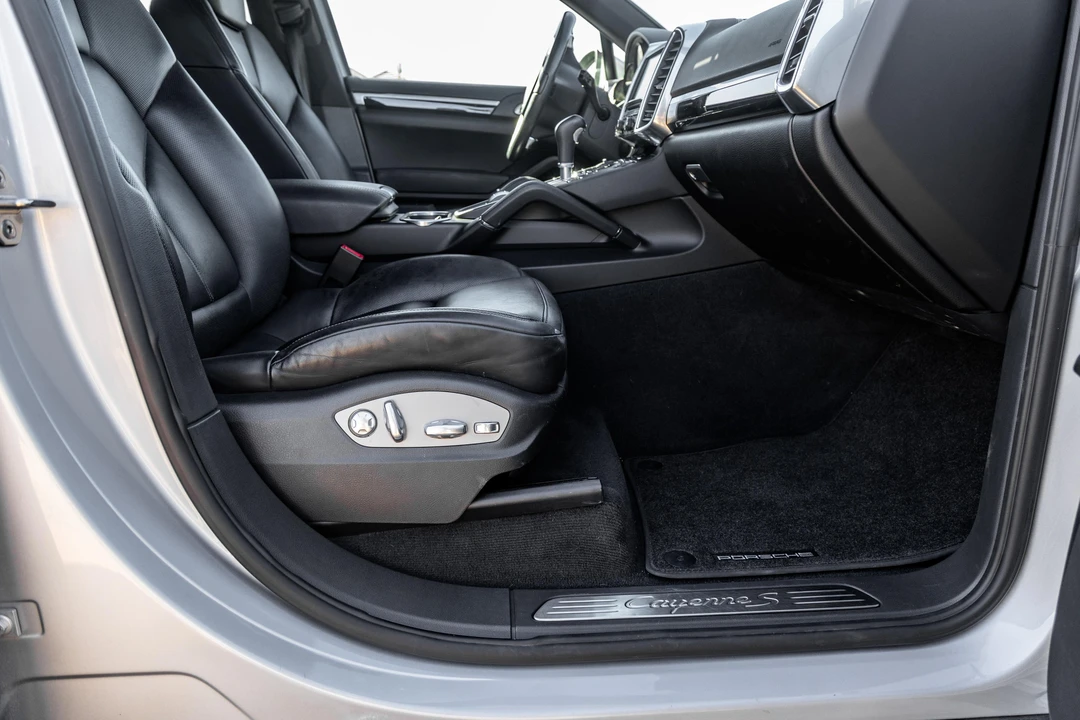 2012 Porsche 958 Cayenne S - Image 31 of 31