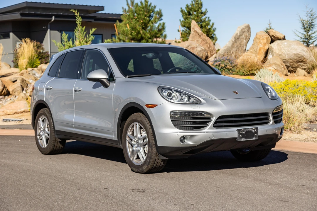 2012 Porsche 958 Cayenne S - Image 8 of 31