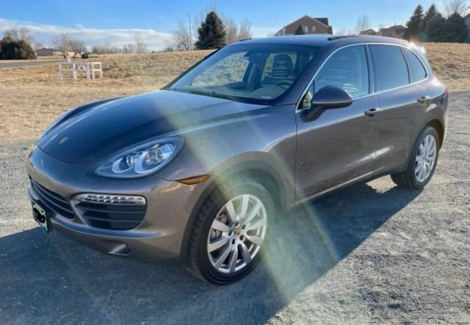 2012 Porsche 958 Cayenne S - Image 5 of 9