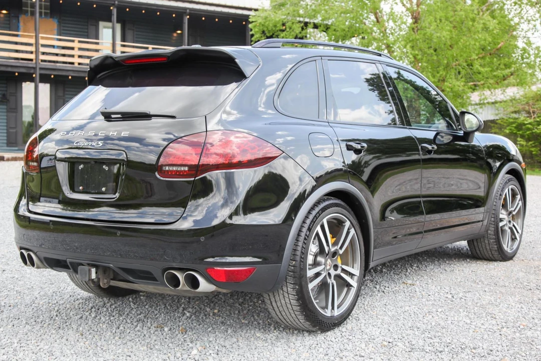 2012 Porsche 958 Cayenne S - Image 4 of 31