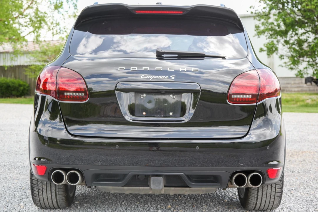 2012 Porsche 958 Cayenne S - Image 5 of 31