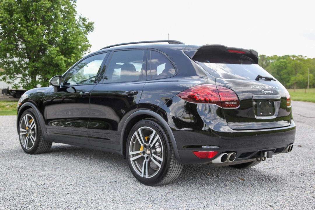 2012 Porsche 958 Cayenne S - Image 7 of 31