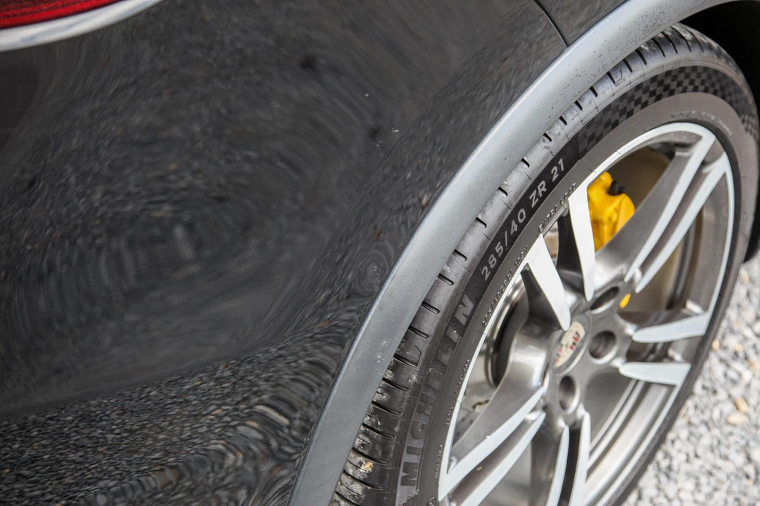2012 Porsche 958 Cayenne S - Image 26 of 31