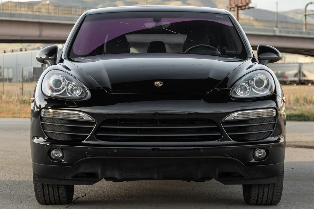 2012 Porsche 958 Cayenne S - Image 2 of 31