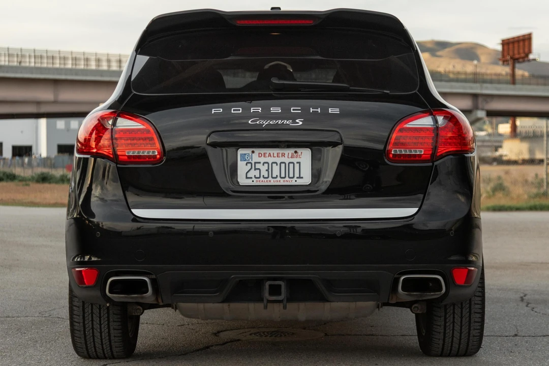 2012 Porsche 958 Cayenne S - Image 5 of 31