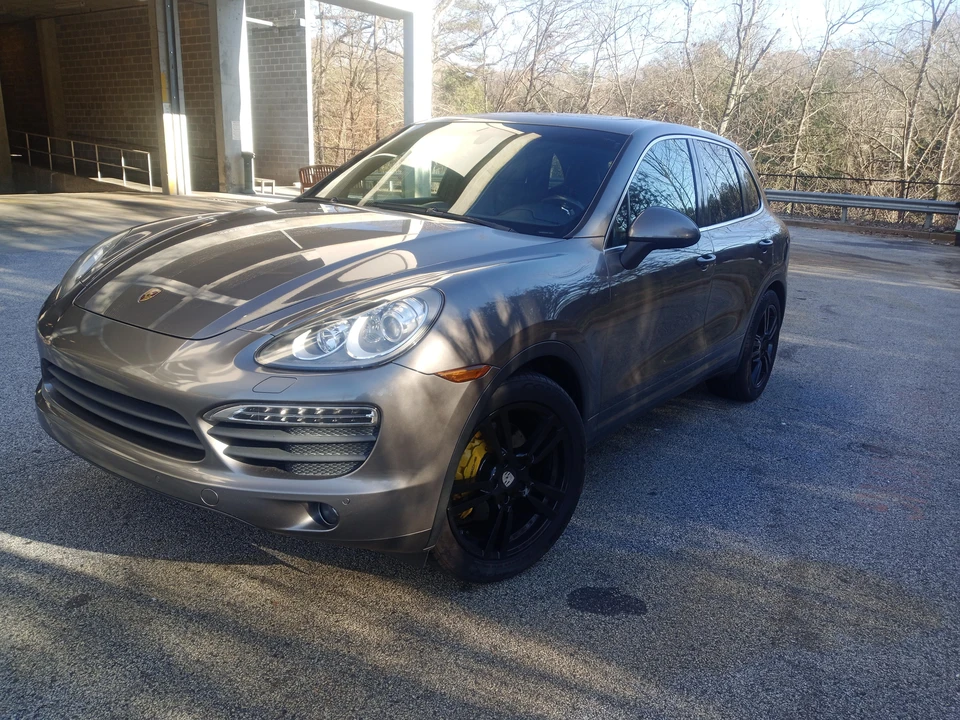2012 Porsche 958 Cayenne S - Image 9 of 31