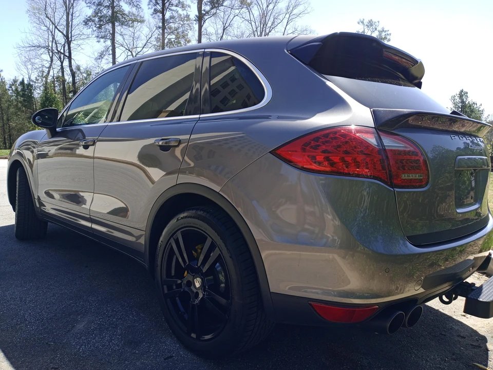 2012 Porsche 958 Cayenne S - Image 15 of 31