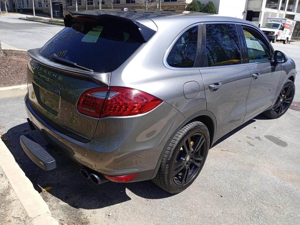 2012 Porsche 958 Cayenne S - Image 24 of 31