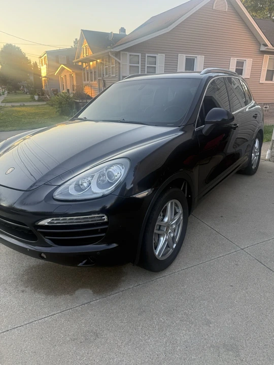 2012 Porsche 958 Cayenne S - Image 3 of 21