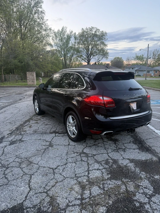 2012 Porsche 958 Cayenne S - Image 5 of 21