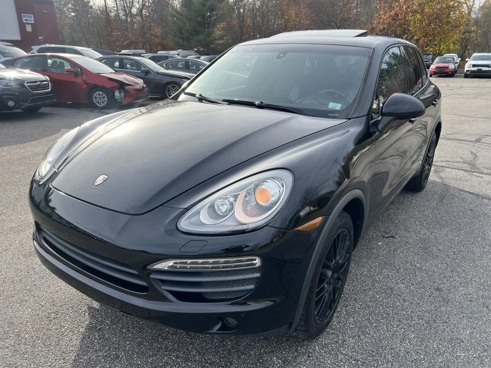 2012 Porsche 958 Cayenne S - Image 10 of 12