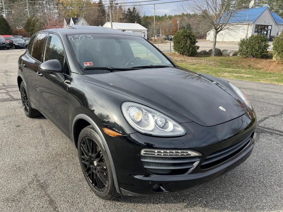 2012 Porsche 958 Cayenne S - Image 9 of 12