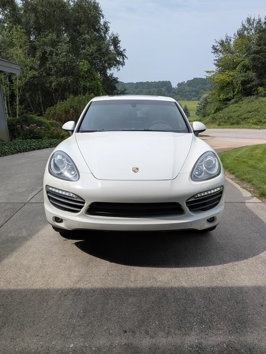 2012 Porsche 958 Cayenne S - Image 13 of 31