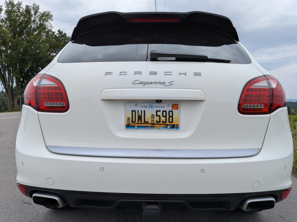 2012 Porsche 958 Cayenne S - Image 9 of 31