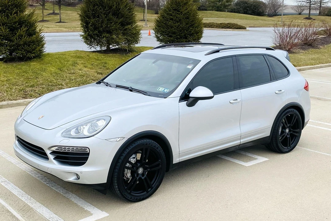2012 Porsche 958 Cayenne S - Image 11 of 31