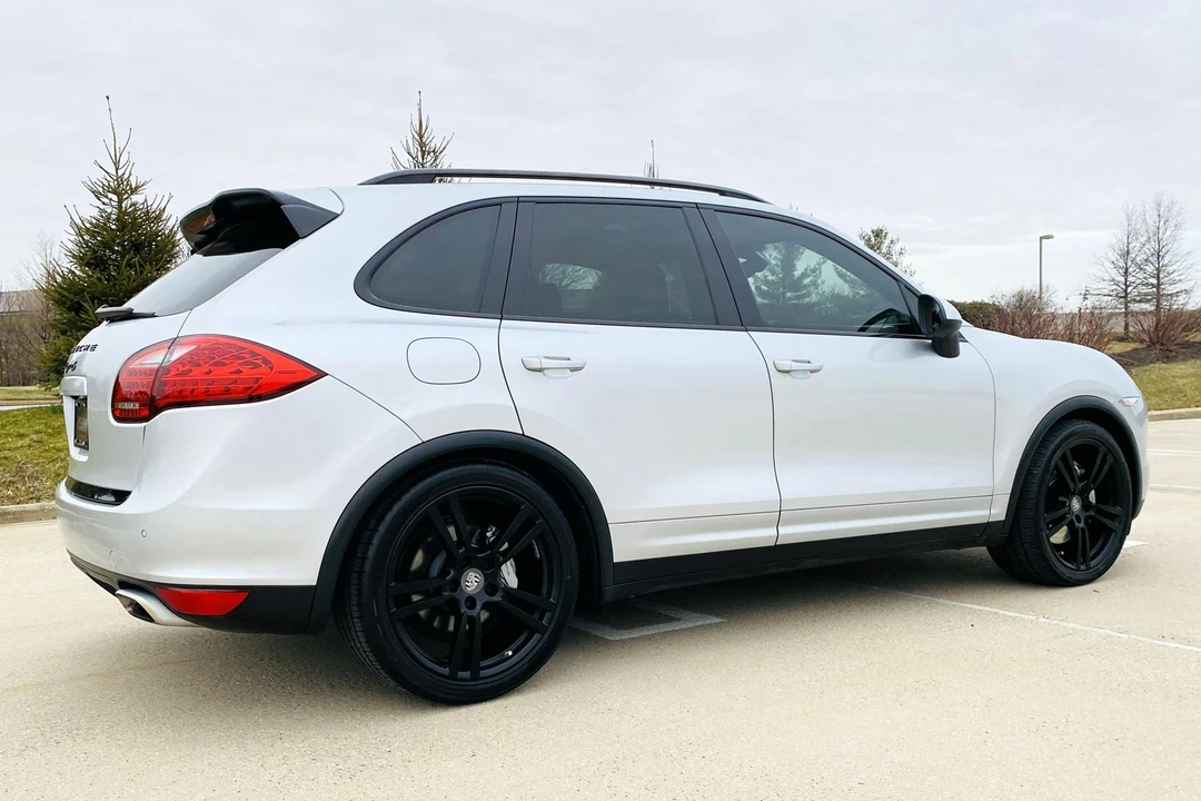 2012 Porsche 958 Cayenne S - Image 20 of 31