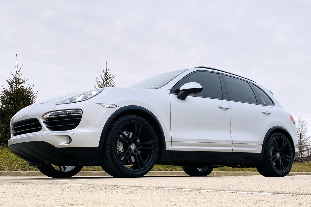 2012 Porsche 958 Cayenne S - Image 9 of 31