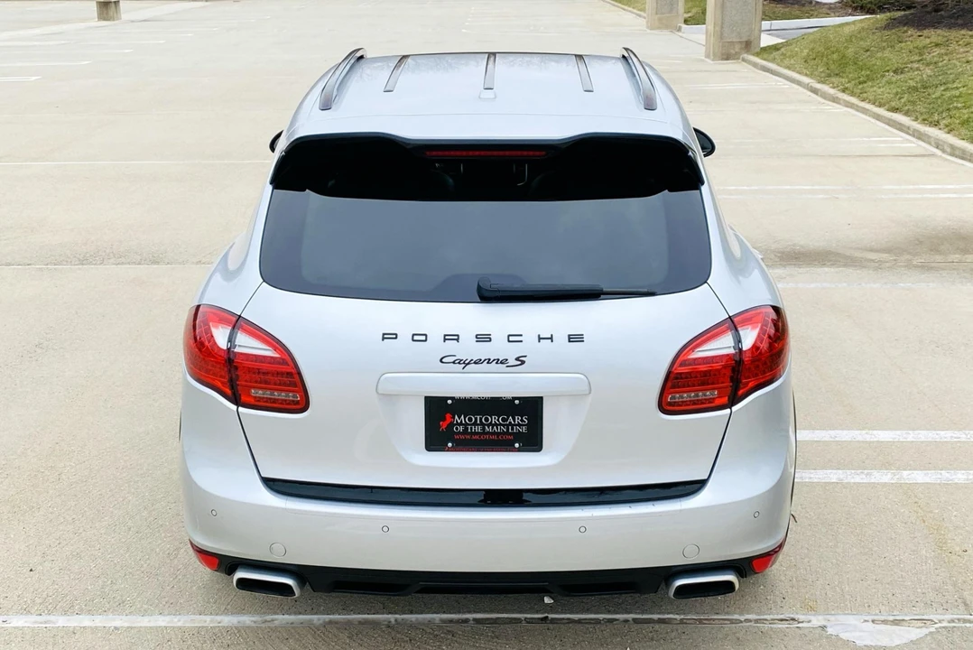 2012 Porsche 958 Cayenne S - Image 18 of 31