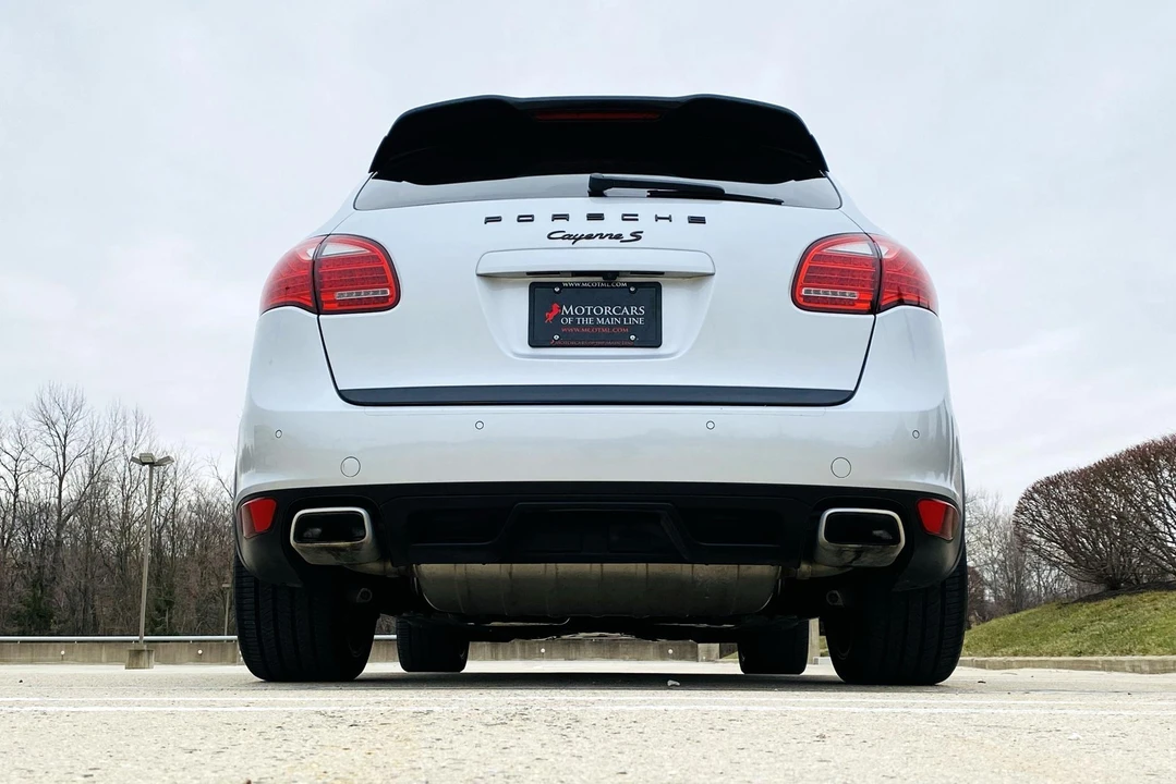 2012 Porsche 958 Cayenne S - Image 17 of 31