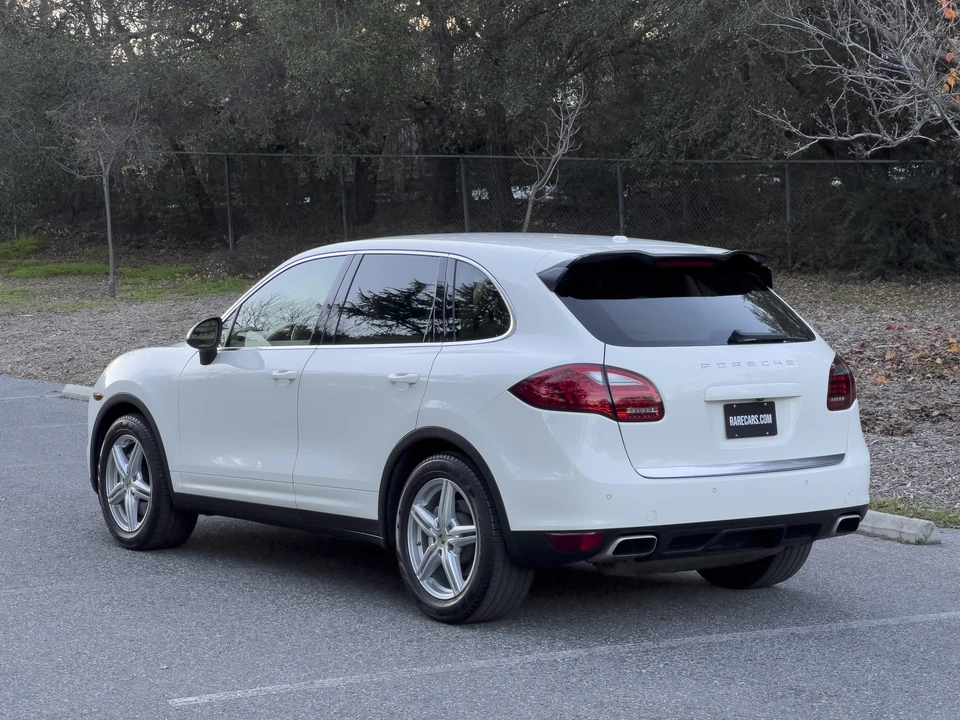 2012 Porsche 958 Cayenne S - Image 23 of 31